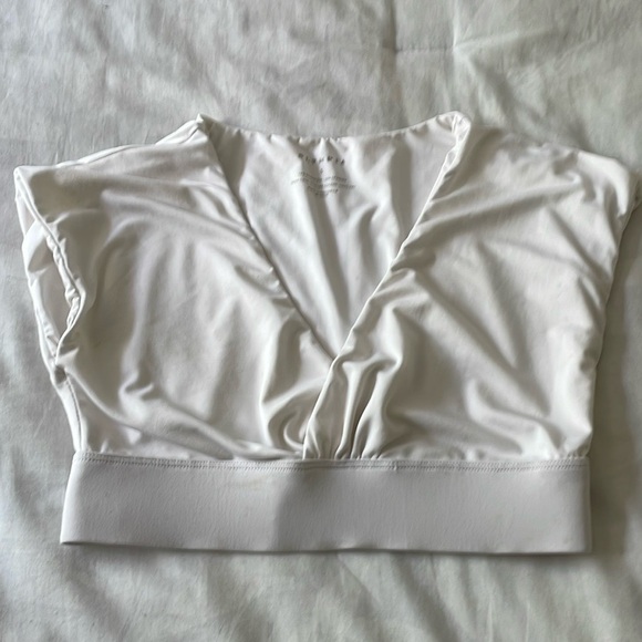 Olympia Activewear Top - Picture 1 of 3